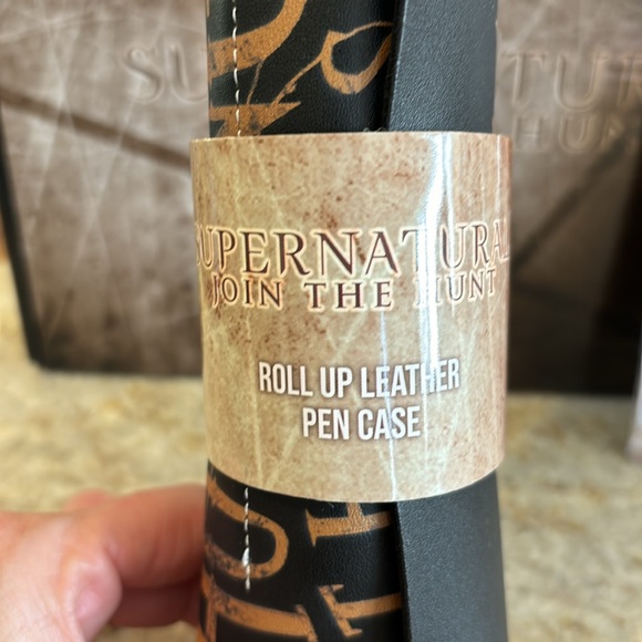 Supernatural Pen and leather case - Picture 2 of 5